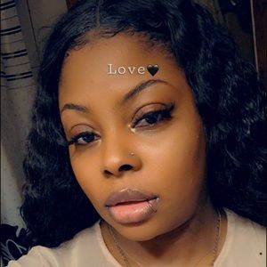 Meet your Posher, Shirelle